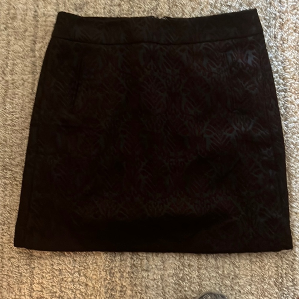 Loft brocade mini skirt in excellent like new condition